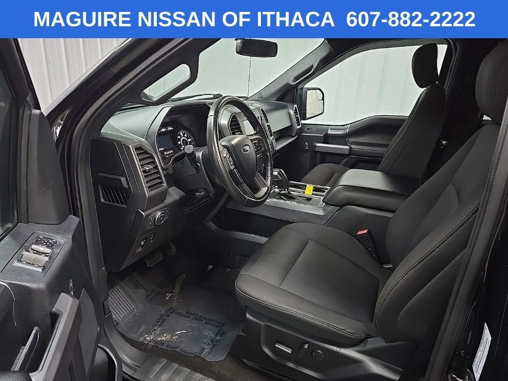 Used 2020 Black Ford XLT image 29