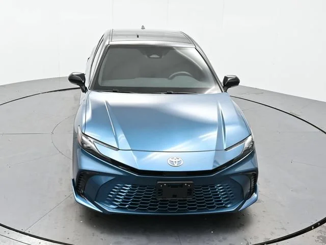 Used 2025 Ocean Gem/midnight Black Metallic Toyota LE image 33