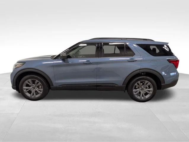 New 2026 Vapor Blue Metallic Ford Active image 29