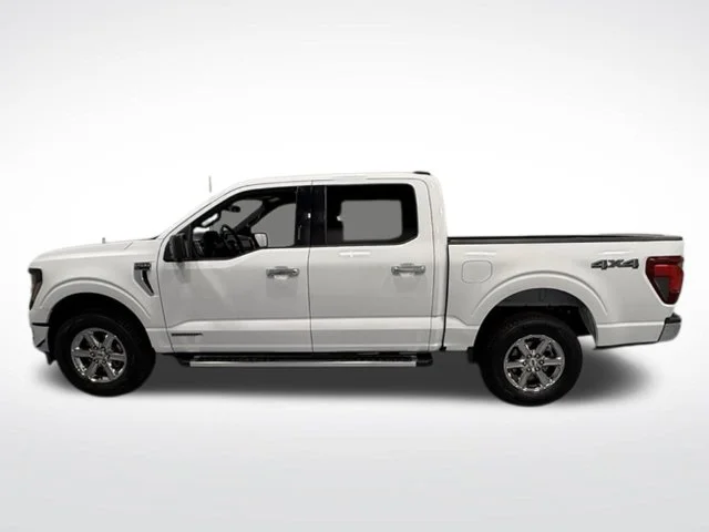 Used 2024 White Ford XLT image 6