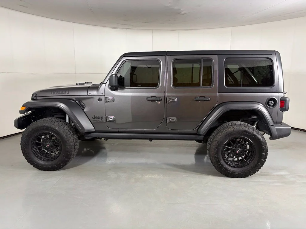 Used 2021 Gray Jeep Unlimited Willys image 5