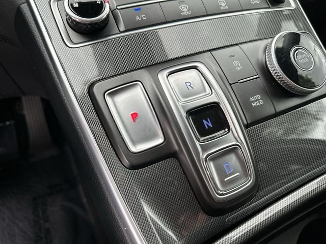 2021 Hyundai Santa Fe SE - Photo 20