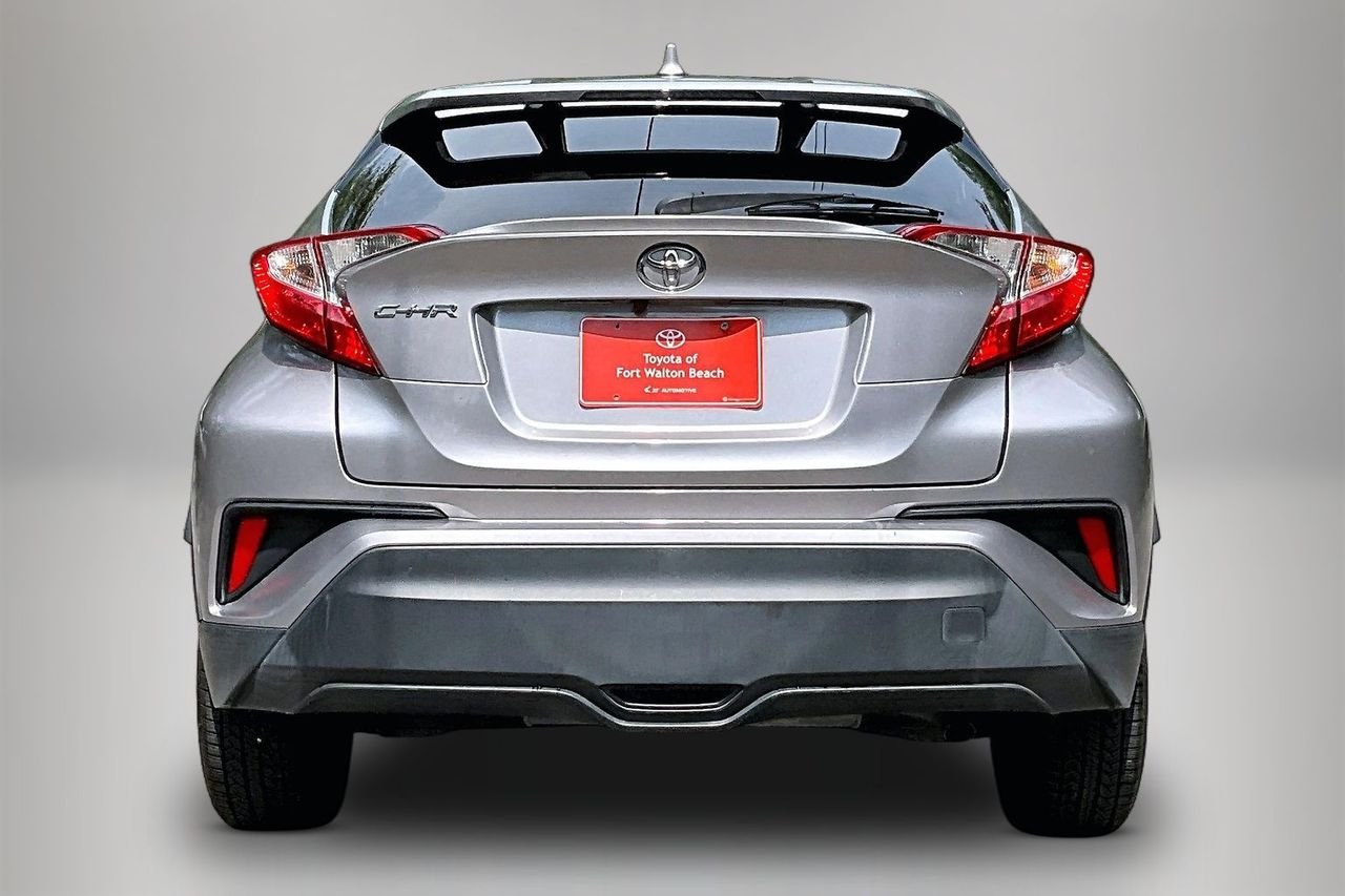 Used 2019 Silver Toyota LE image 6