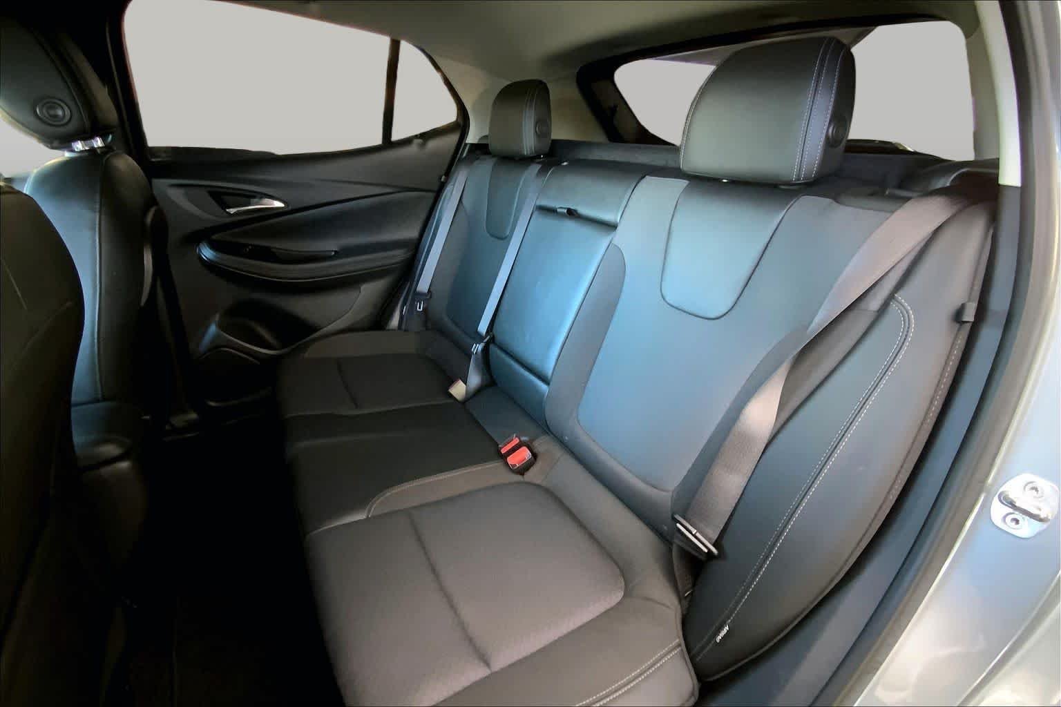 Used 2023 Moonstone Gray Metallic Buick Select image 21