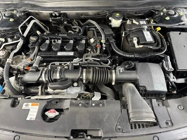 Used 2019  Honda Sport image 19