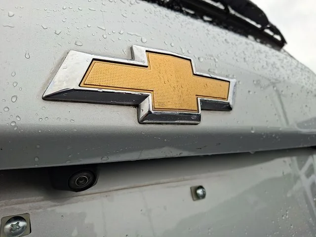 Used 2022 Silver Chevrolet Premier image 30