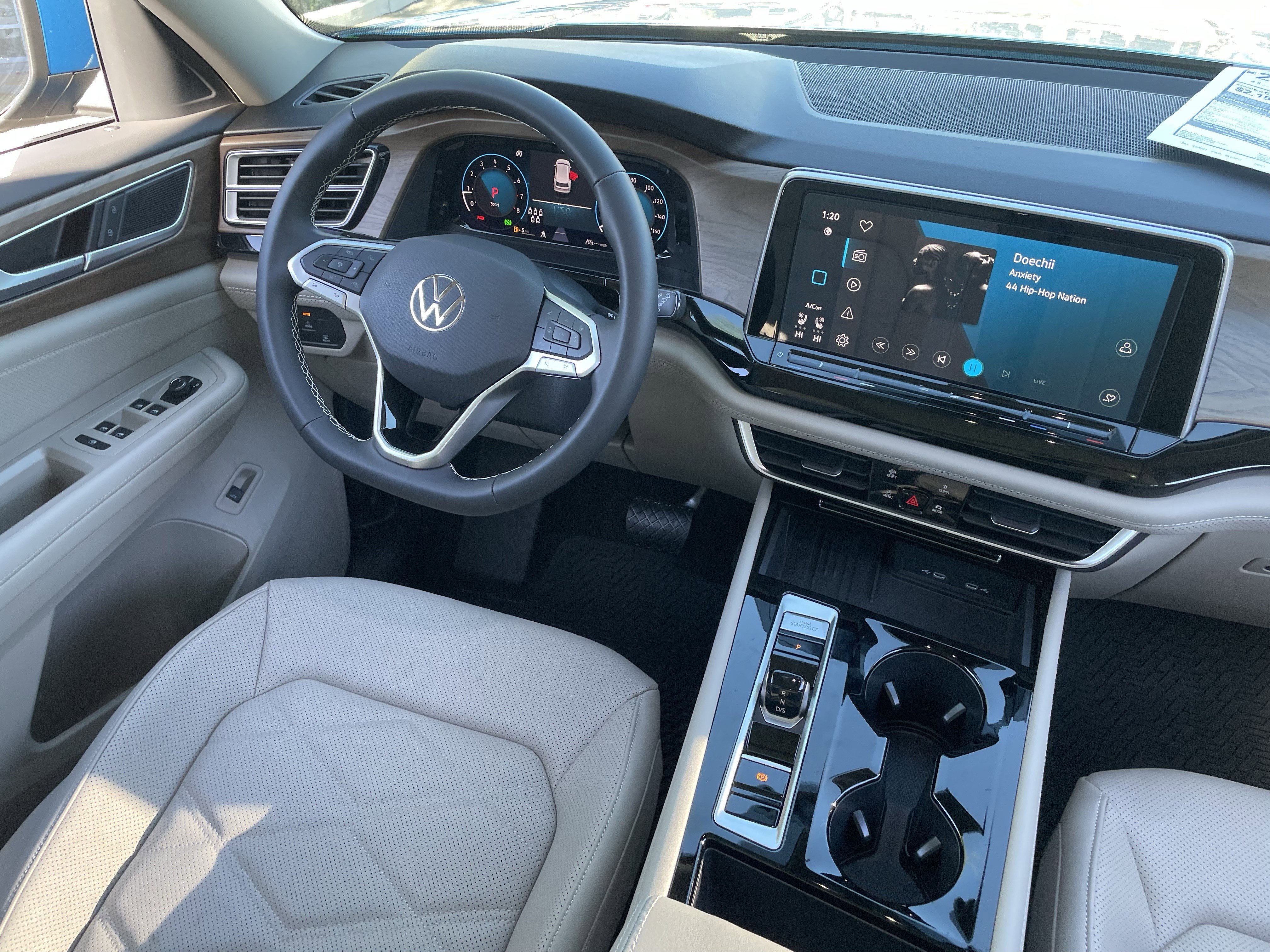 New 2026 Mountain Lake Blue Metallic Volkswagen 2.0T SE w/Technology image 10