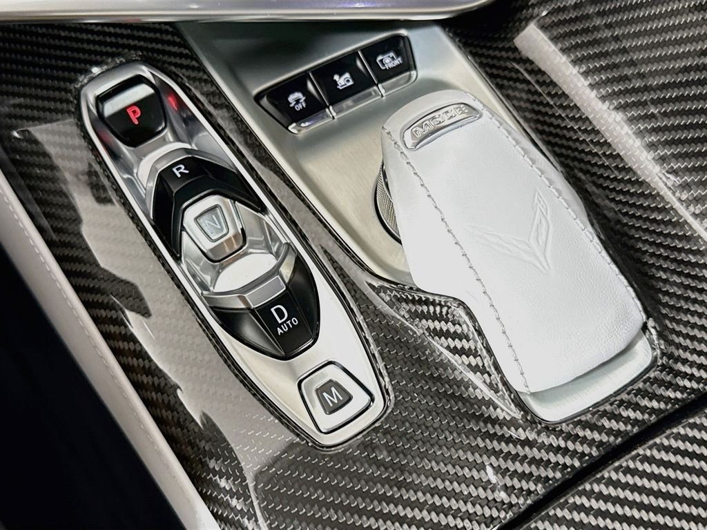 Used 2025 Gray Chevrolet E-Ray image 17