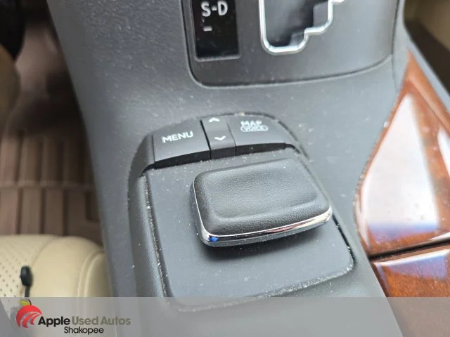 Used 2015  Lexus 350 image 11