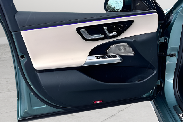 2026 Mercedes-Benz E-Class E350 - Photo 13