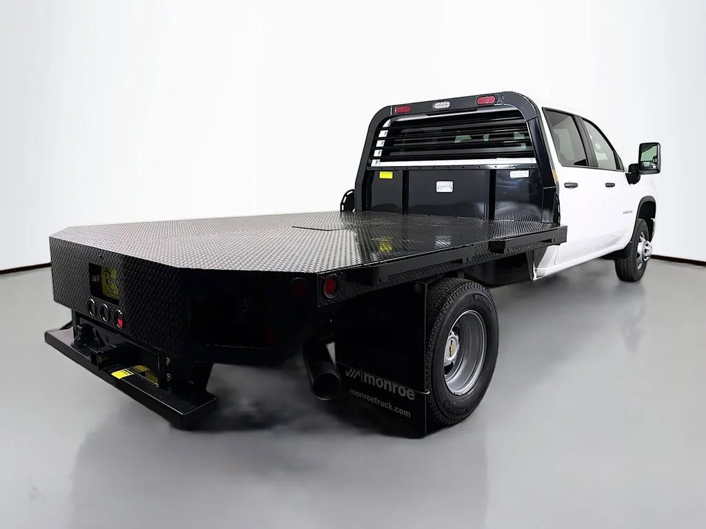 New 2026 Summit White Chevrolet Work Truck image 5