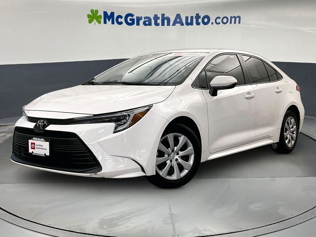 Used 2026 White Toyota LE image 2