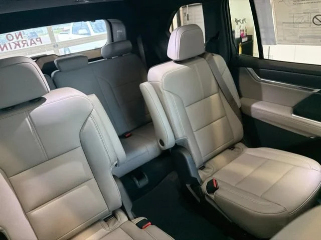 2026 GMC Acadia Elevation - Photo 38