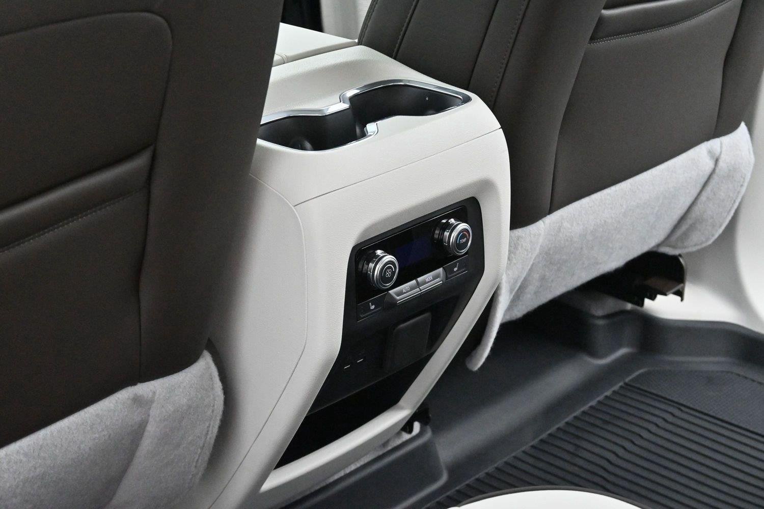 Used 2024 Ebony Twilight Metallic GMC AWD Denali image 33