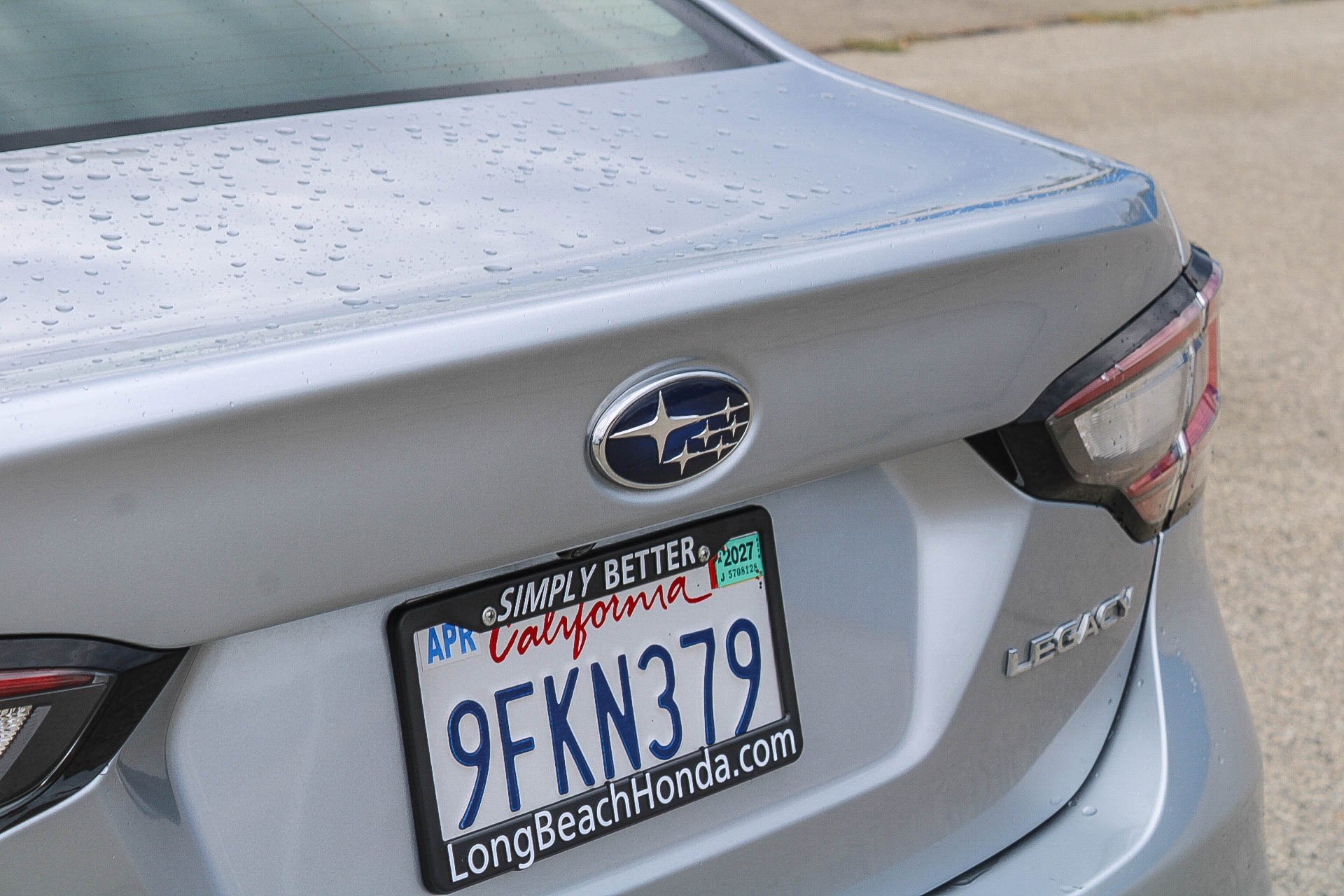 Used 2023 Ice Silver Metallic Subaru Premium image 10
