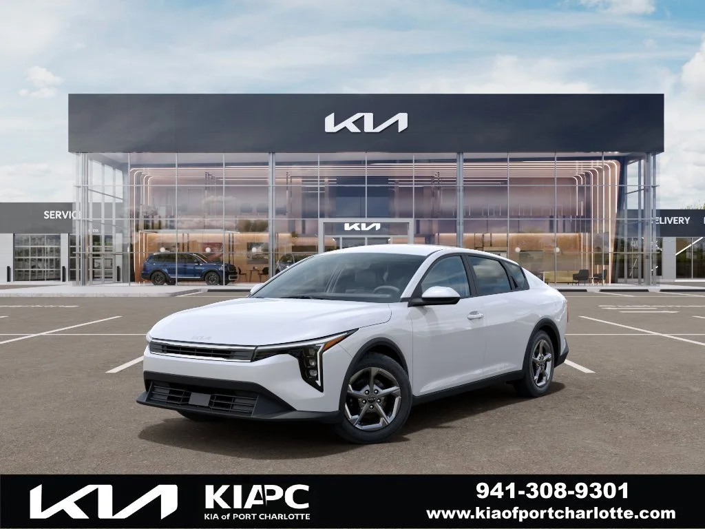 2026 Kia K4 LXS AT's photo