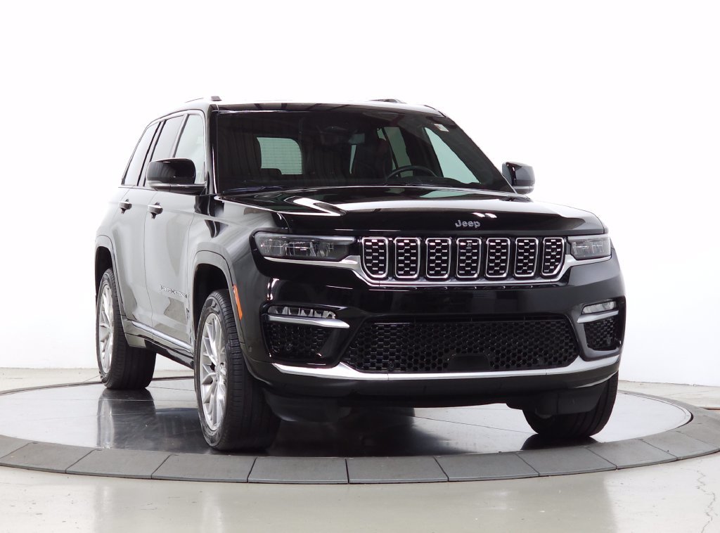Used 2022 Black Jeep Summit image 10