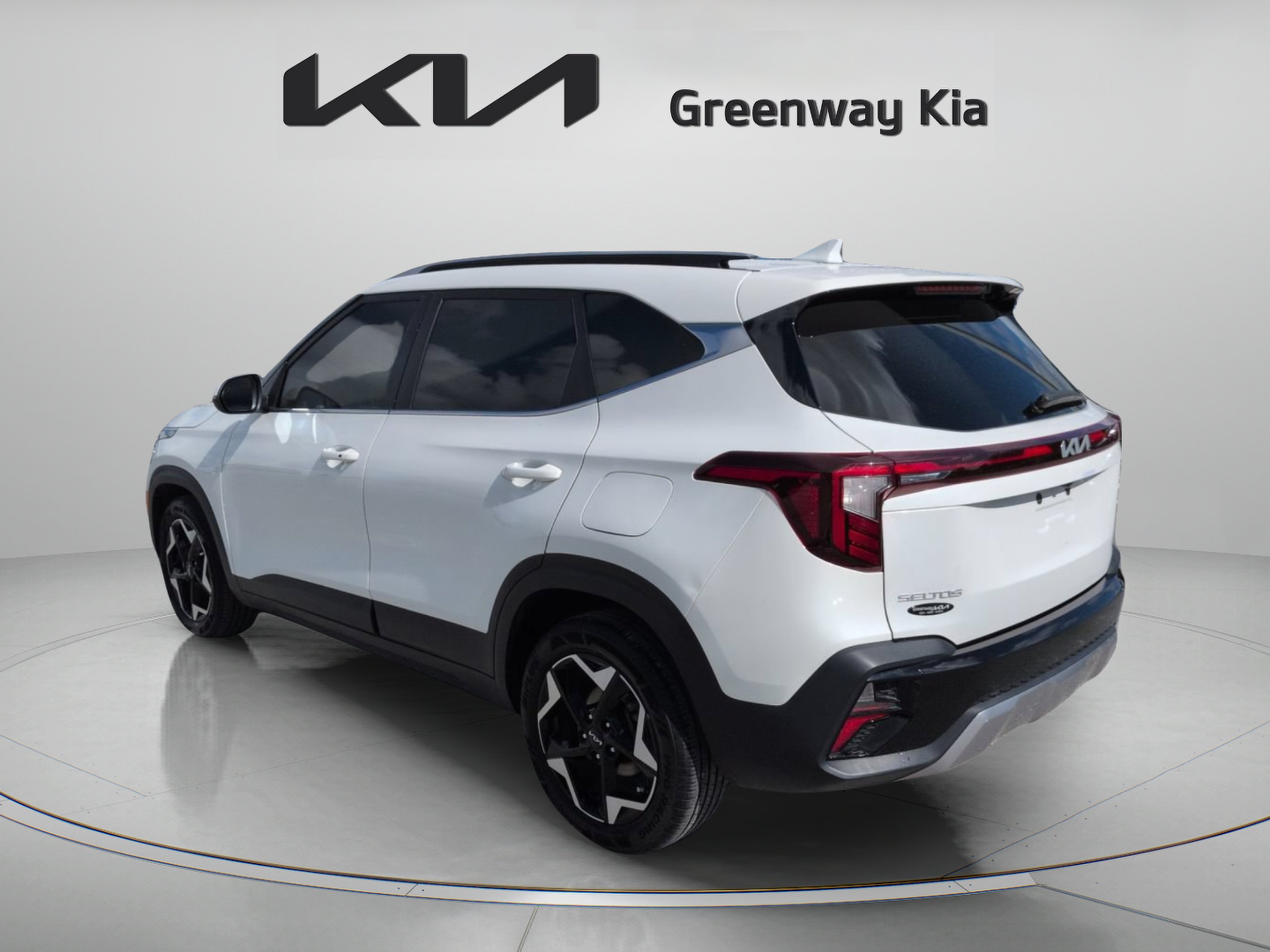 Certified Used 2024 Snow White Pearl Kia EX image 5