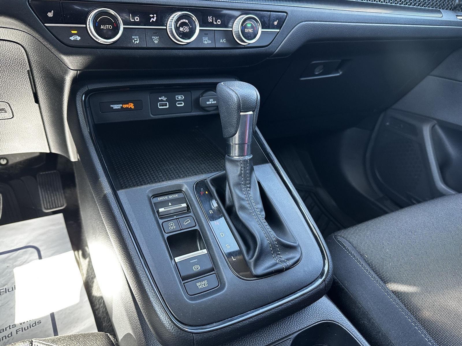 Used 2023 Lunar Silver Metallic Honda EX image 19