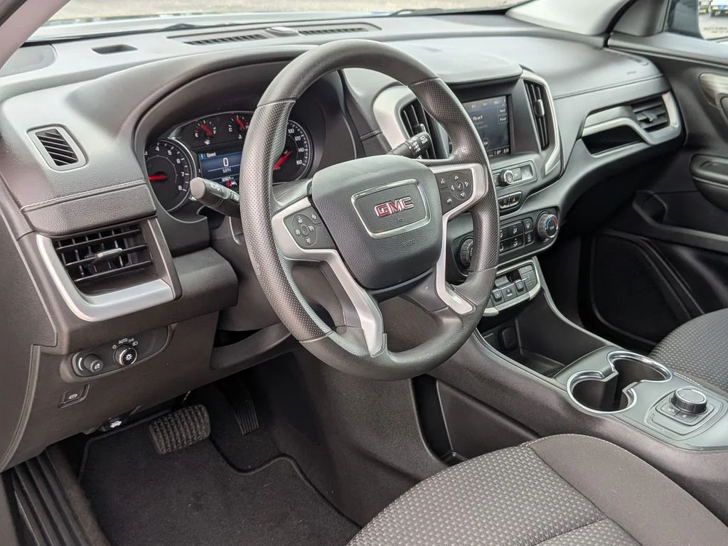 Used 2023 Black GMC SLE image 34