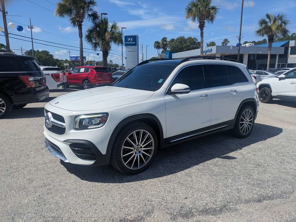 Used 2020 White Mercedes-Benz GLB 250 image 7