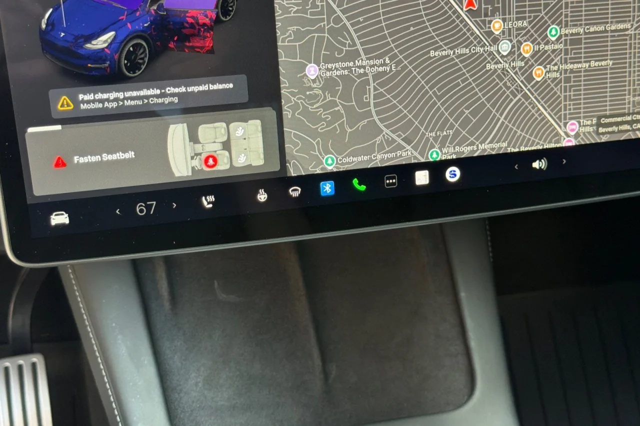 Used 2021 ARCTIC WHITE Tesla Performance image 20