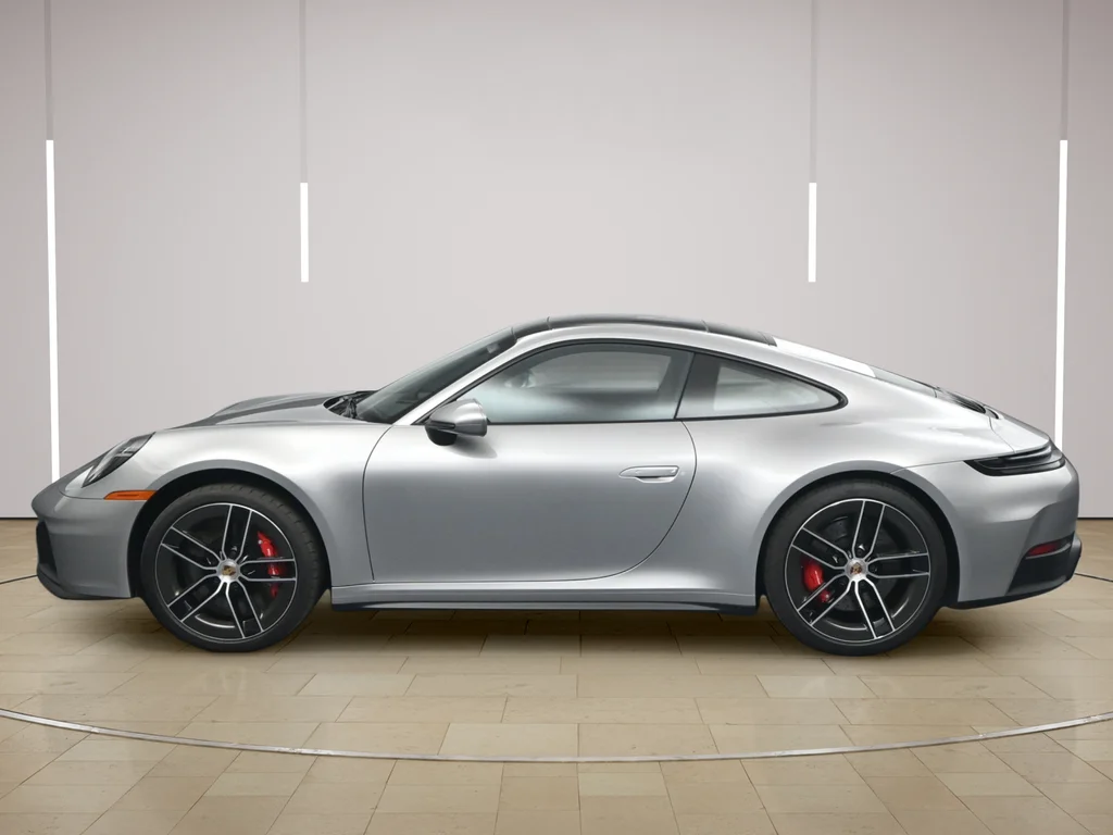 2025 Porsche 911 GTS - Photo 2