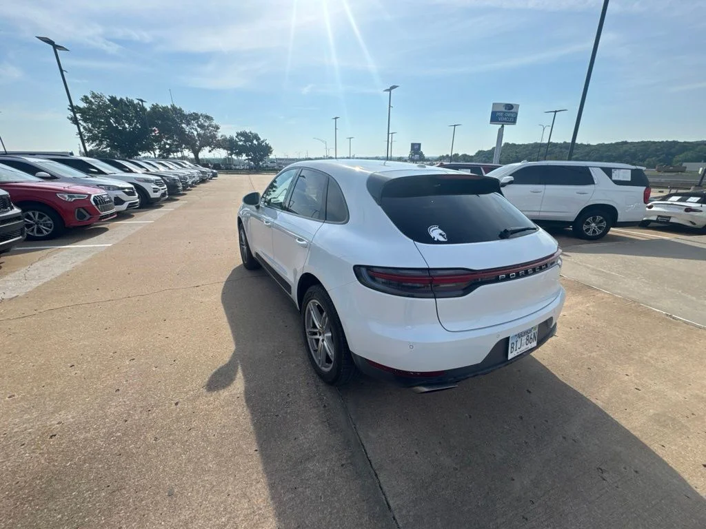Used 2020 White Porsche Base image 5