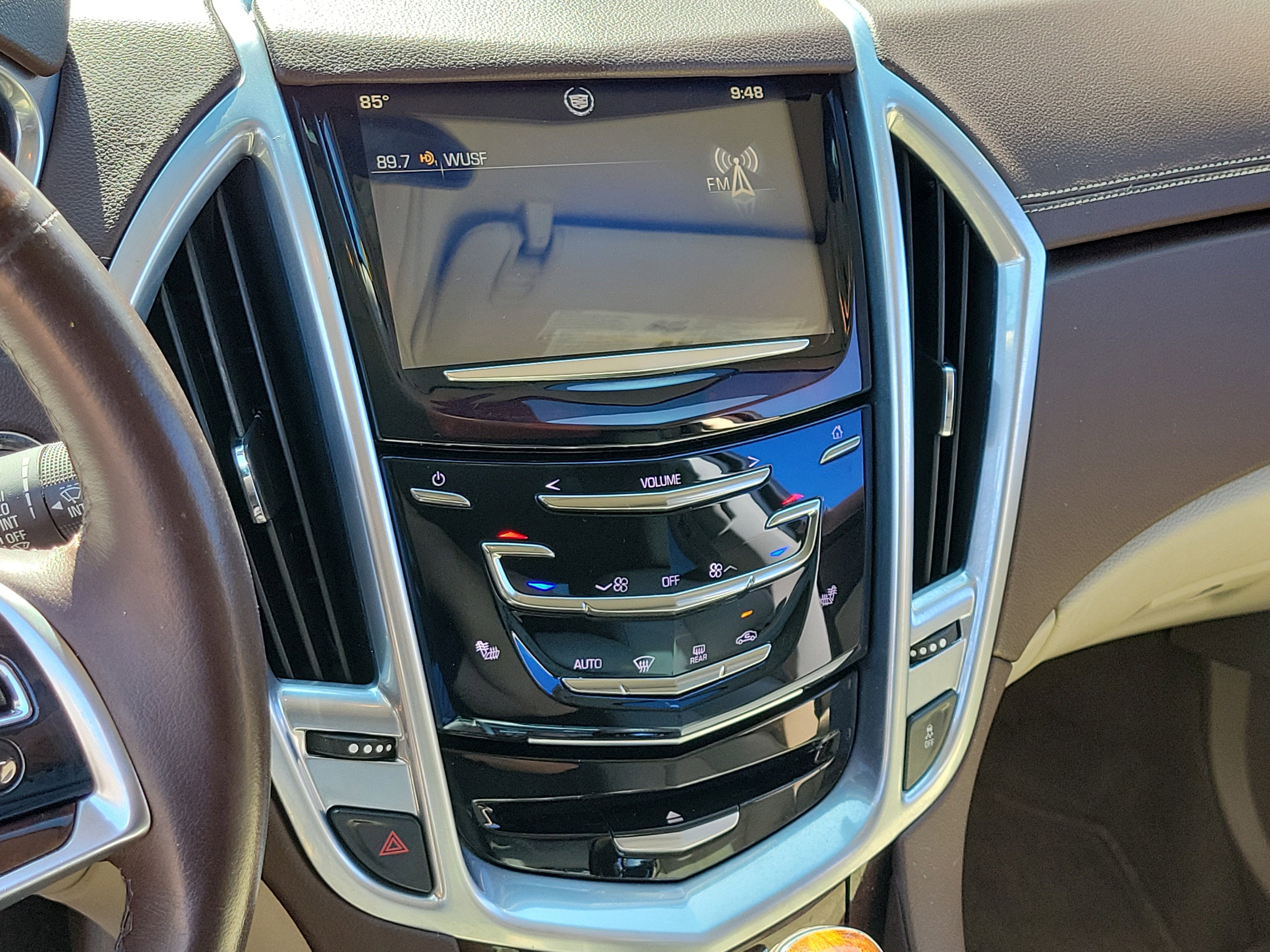 Used 2013 Silver Coast Metallic Cadillac Performance image 28