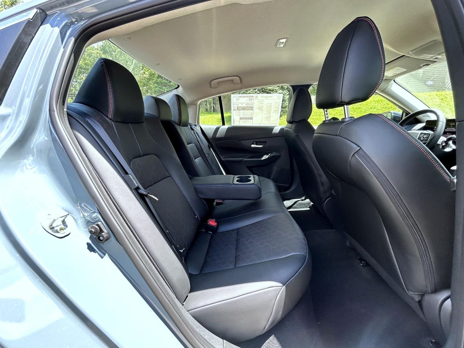 New 2026 Atlantic Gray Metallic Nissan SR image 18