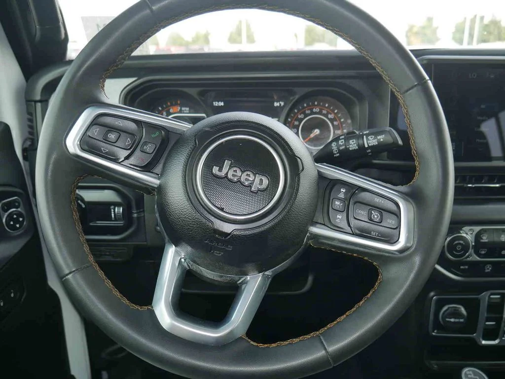 Certified Used 2025 White Jeep Sahara image 31