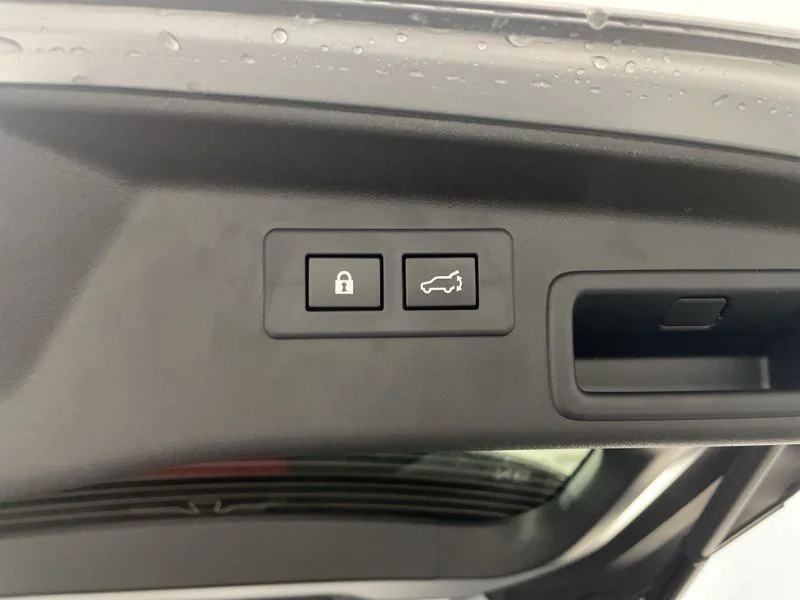 2026 Subaru Outback Limited - Photo 11