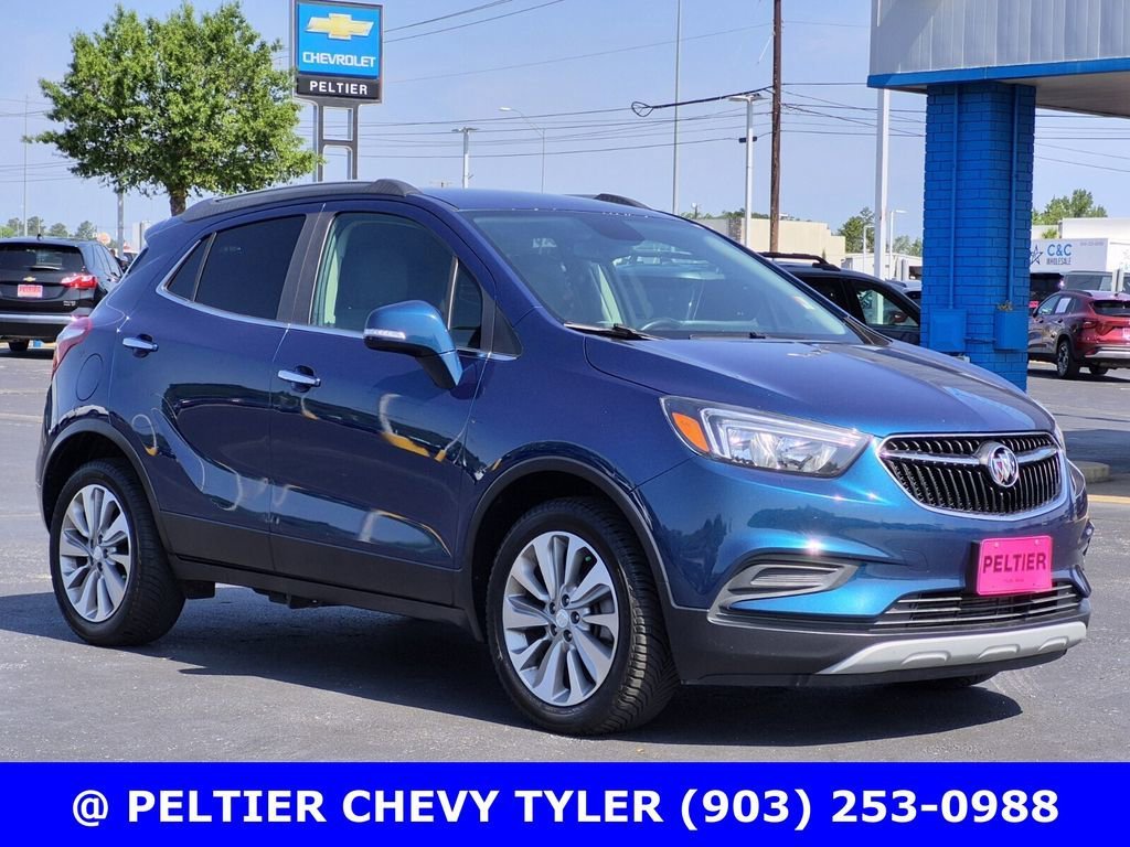 2019 Buick Encore Preferred's photo