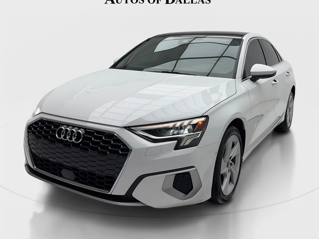Used 2024 White Audi  image 4