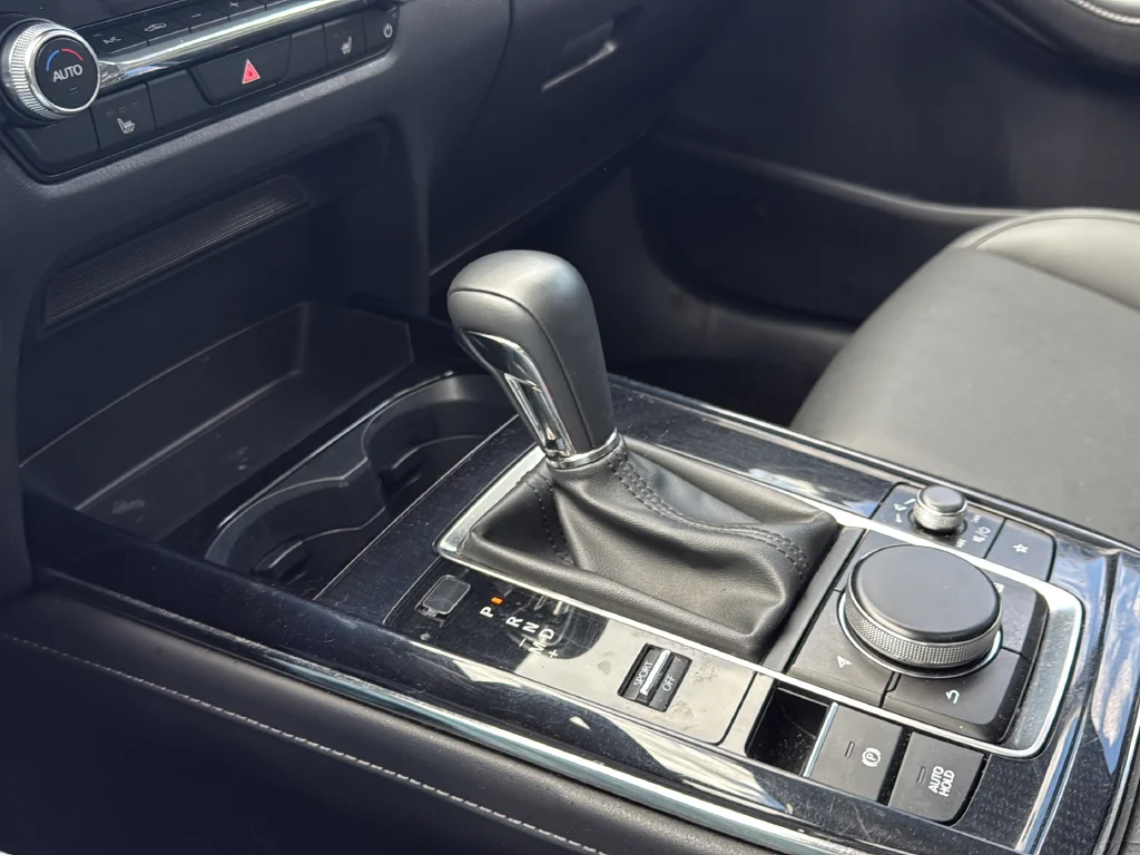 Used 2025 White Mazda 2.5 S Preferred Package image 22