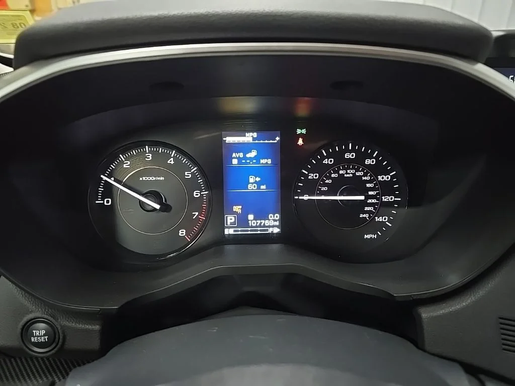 Used 2018 Crystal White Pearl Subaru 2.0i Premium image 21