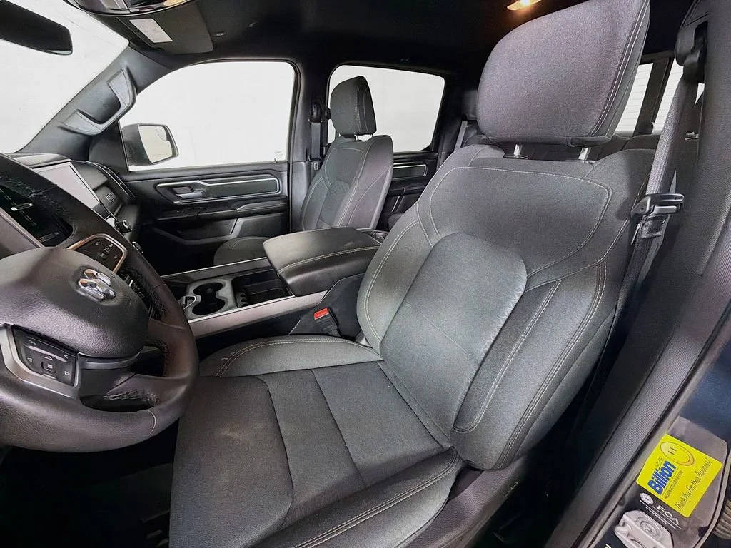 Used 2025  Ram Big Horn image 12