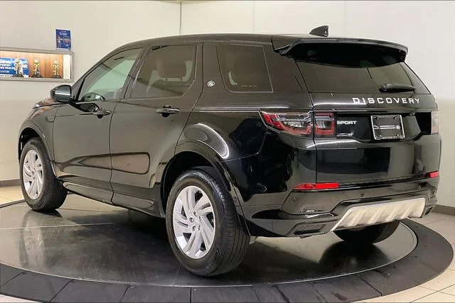 Used 2025 Black Land Rover S image 16