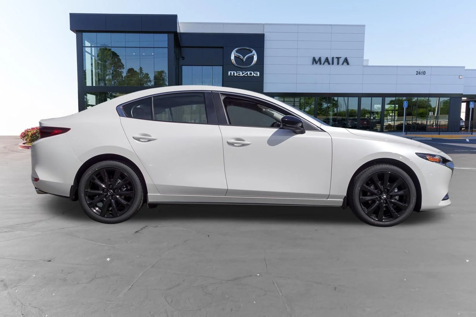 New 2026 Snowflake White Pearl Mica Mazda 2.5 S Carbon Edition image 2