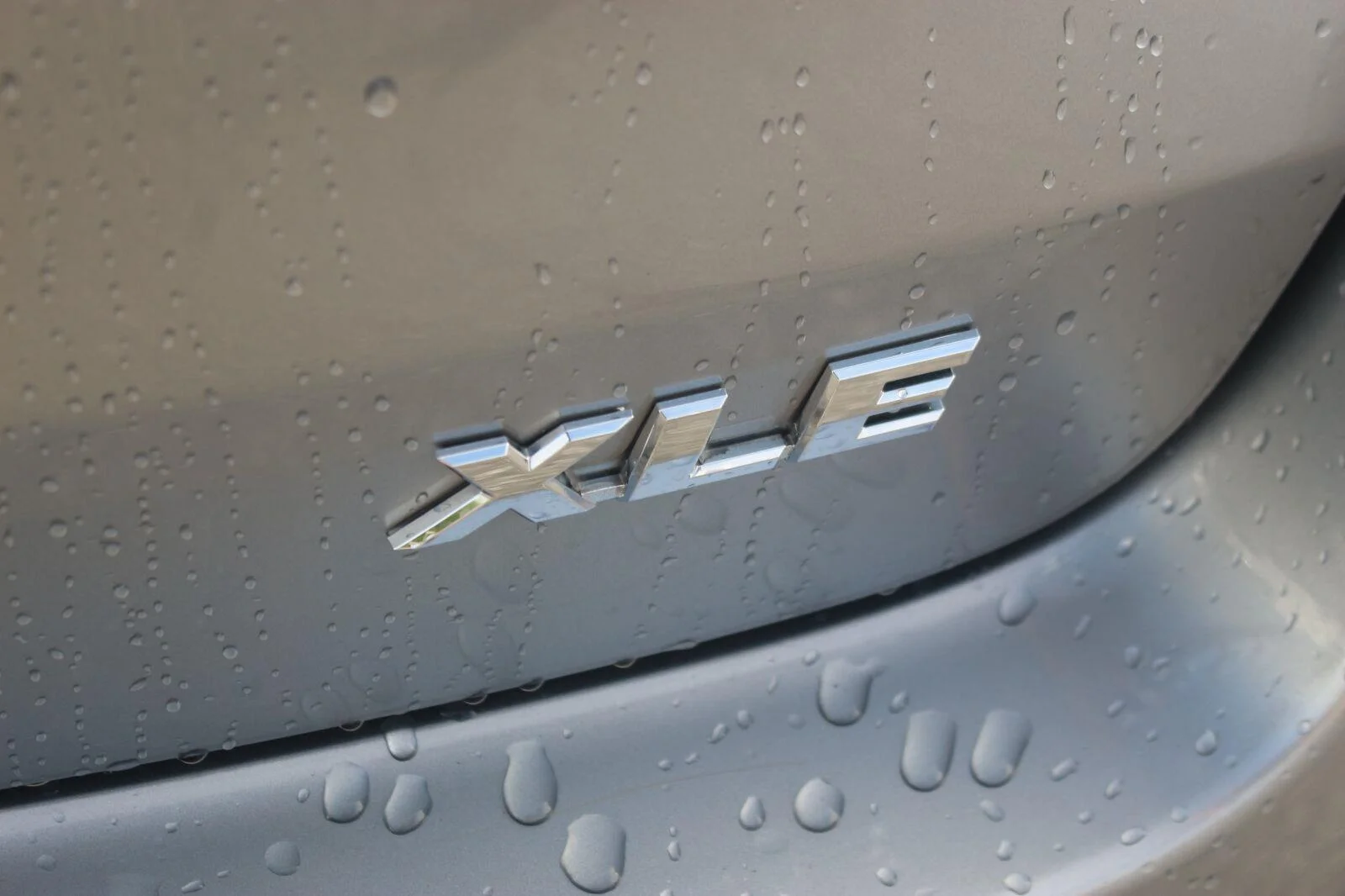 Used 2015  Toyota XLE image 9