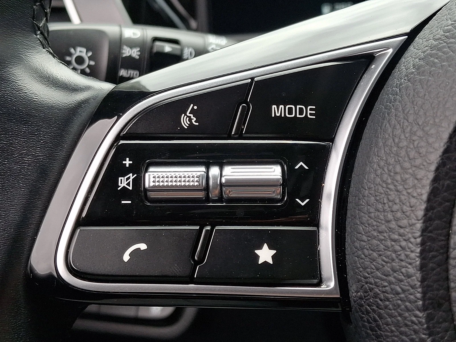 Certified Used 2024 Black Kia S image 20