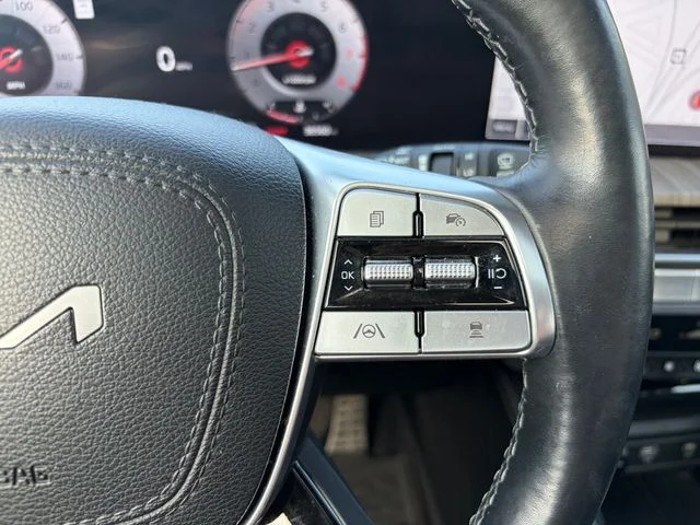 Certified Used 2024 White Kia SX-Prestige image 16