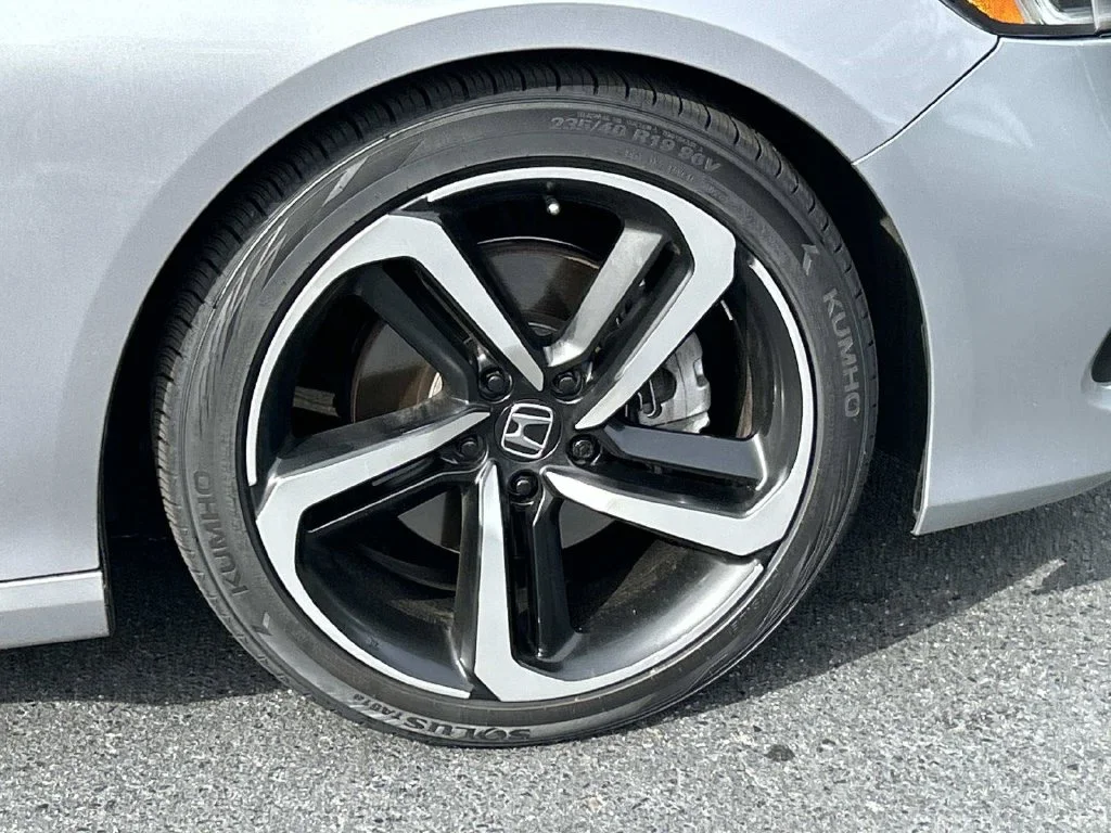 Used 2022  Honda Sport image 10