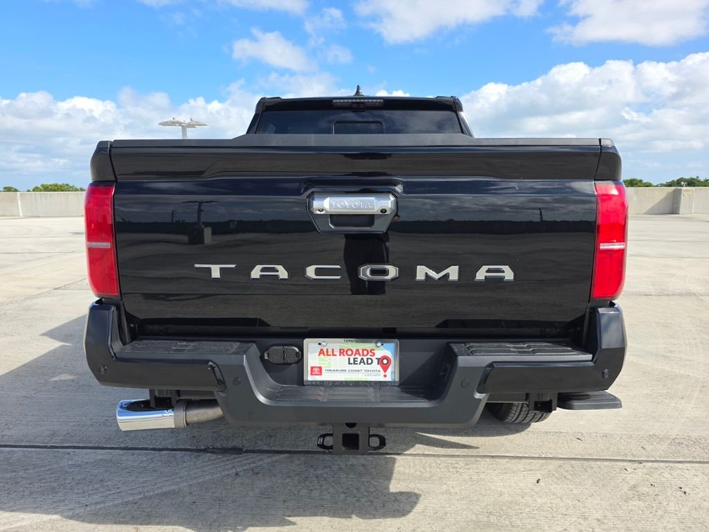 2026 Toyota Tacoma Limited - Photo 10
