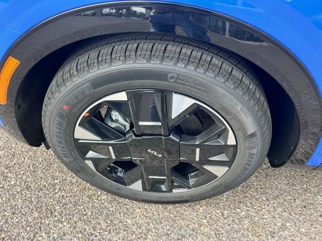 New 2026 Blue Kia SX-Prestige image 7