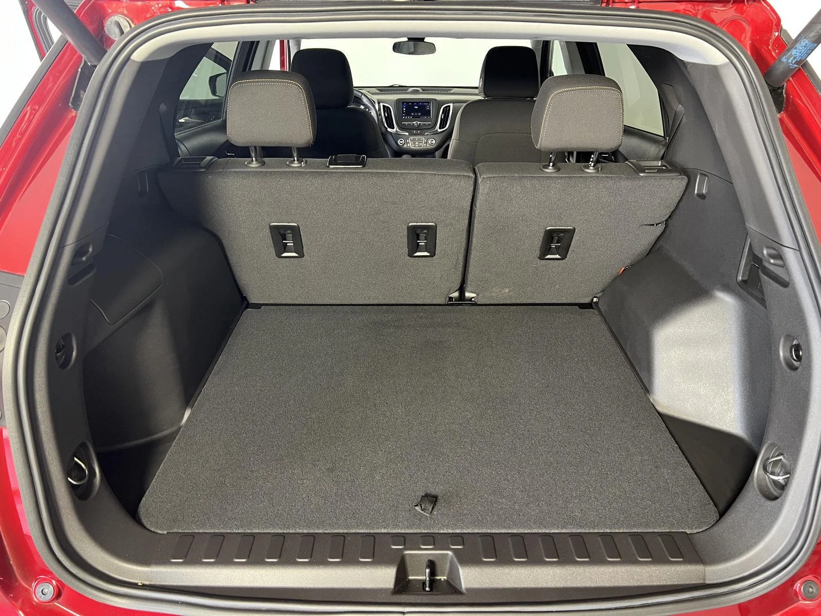 Used 2024 Radiant Red Tintcoat Chevrolet LT image 22