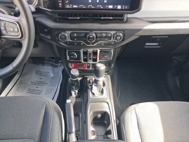 Used 2025 Gray Jeep Willys image 4