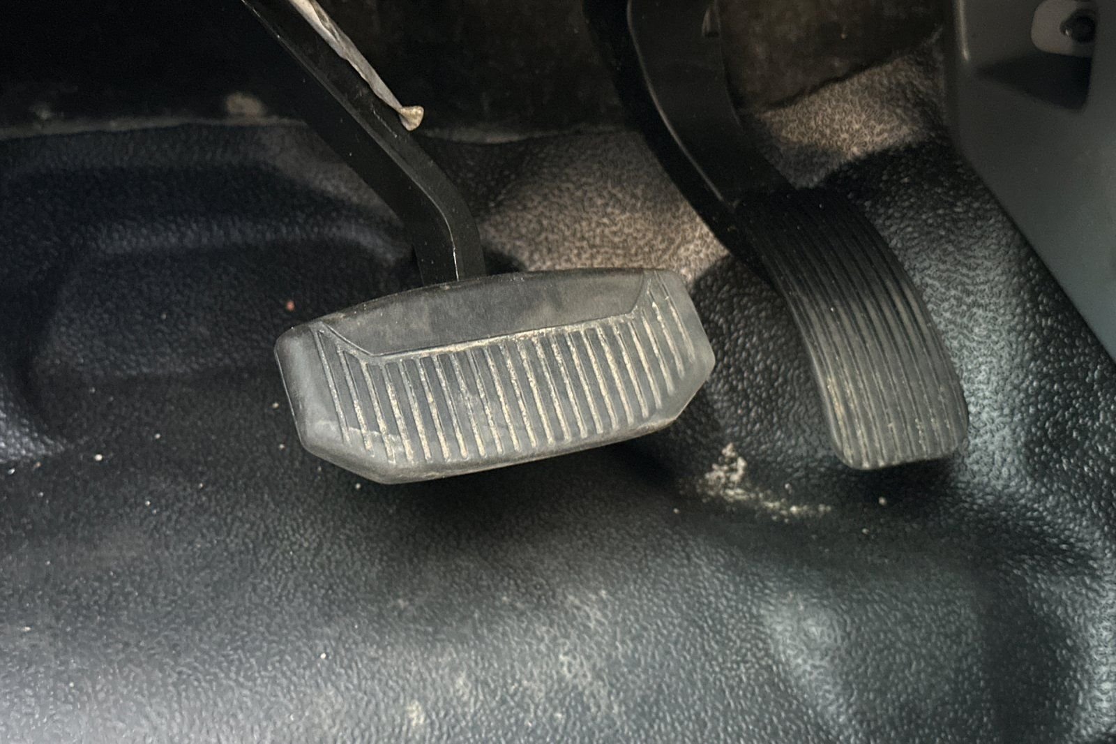 2023 Ford F-350 Super Duty XLT - Photo 36