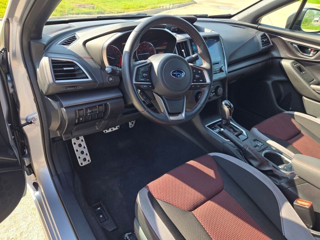 Used 2022 Silver Subaru Sport image 19