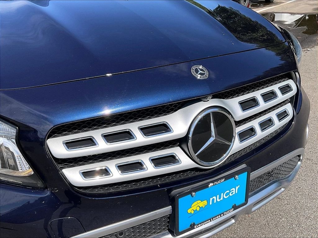 Used 2018 Gray Mercedes-Benz GLA 250 image 30